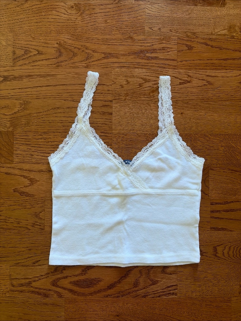 Brandy Melville Women's White Tank Top Cami Amara Lace Trim Straps V Neck Cotton